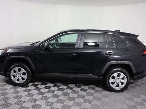 Used 2024 Toyota RAV4 LE image 5