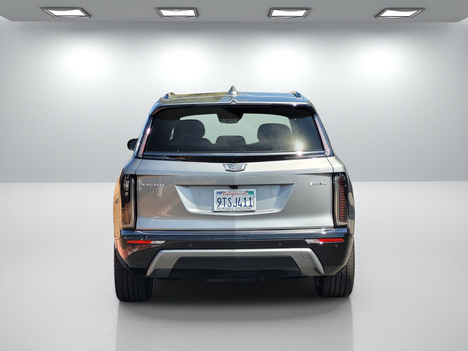 Used 2026 Cadillac Vistiq Sport AWD/4WD image 5