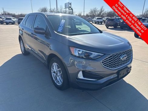 Used 2024 Ford Edge SEL image 7