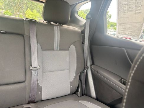 Used 2025 Chevrolet Blazer LT FWD image 38