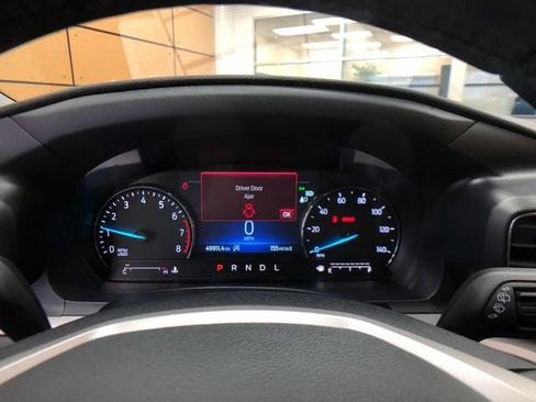 Certified 2024 Ford Explorer XLT w/ Equipment Group 202A AWD/4WD image 14