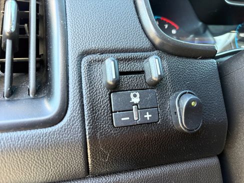 Used 2022 Chevrolet Colorado ZR2 AWD/4WD image 23