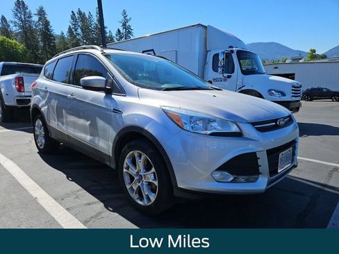 Used 2013 Ford Escape SE AWD/4WD image 2