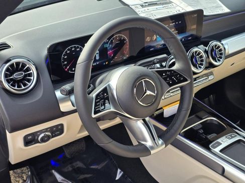 Certified 2026 Mercedes-Benz GLB 250 4MATIC image 13