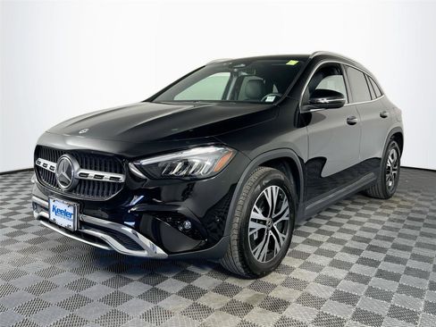 Used 2025 Mercedes-Benz GLA 250 GLA 250 image 2