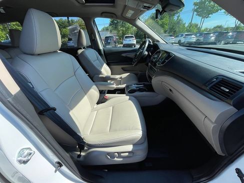 Used 2021 Honda Pilot EX-L image 32