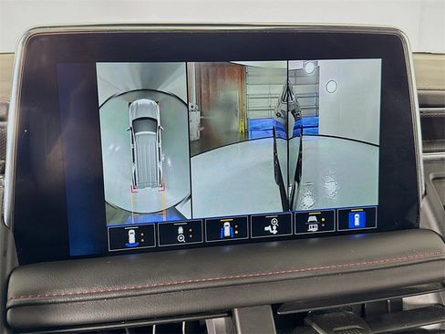 Used 2023 Chevrolet Tahoe RST image 43