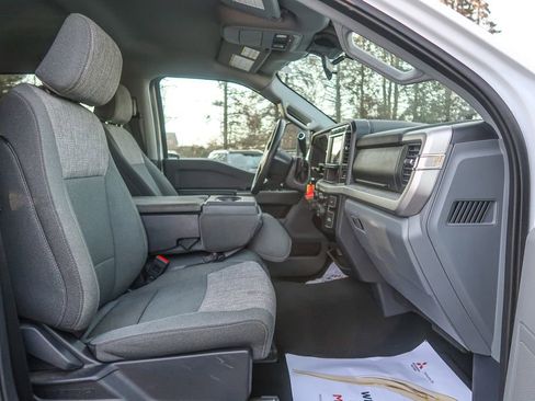 Used 2024 Ford F350 XLT image 24