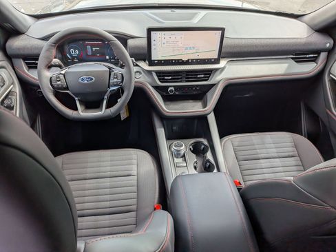 New 2026 Ford Explorer ST-Line RWD image 27