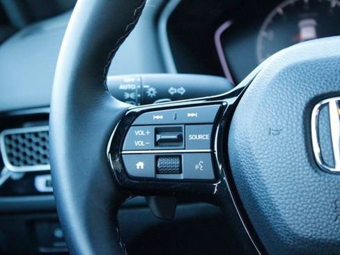 Used 2024 Honda Civic Sport image 17