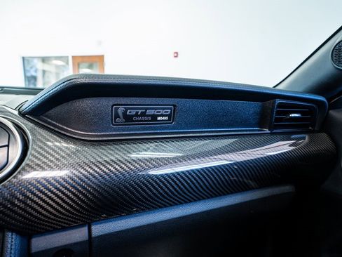 Used 2021 Ford Mustang Shelby GT500 w/ Technology Package image 58