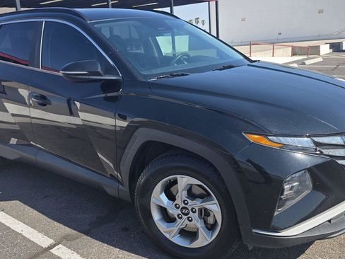 Used 2022 Hyundai Tucson SEL FWD image 3