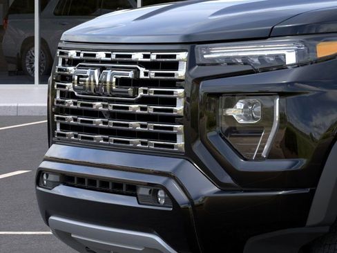 New 2026 GMC Canyon Denali w/ LPO, Denali Black Edition image 13