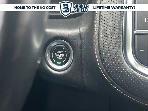 Used 2023 GMC Yukon AT4 w/ AT4 Premium Package AWD/4WD image 16