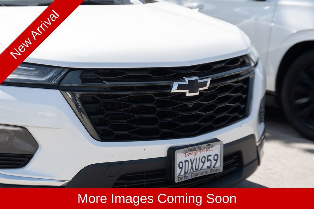 Used 2023 Chevrolet Traverse Premier w/ Redline Edition AWD/4WD image 6