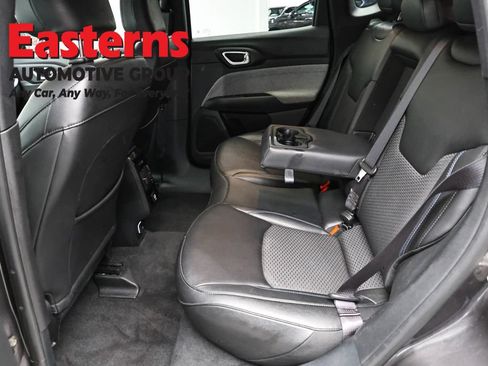 Used 2024 Jeep Compass Latitude AWD/4WD image 20