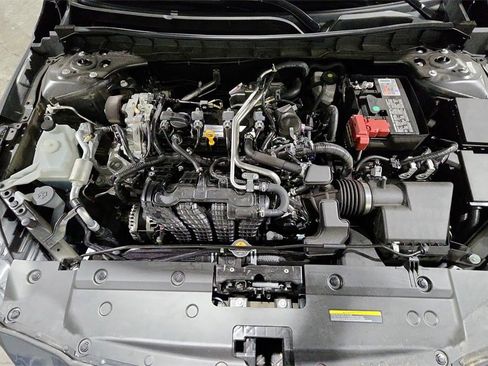 Used 2025 Nissan Altima 2.5 SV image 29