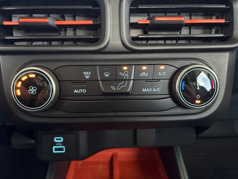 Used 2022 Ford Maverick XLT FWD image 22
