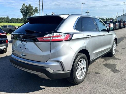 Used 2023 Ford Edge SEL w/ Convenience Package AWD/4WD image 3