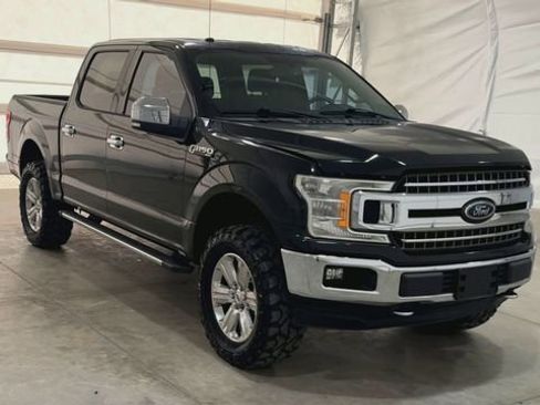 Used 2018 Ford F150 XLT w/ Equipment Group 302A Luxury AWD/4WD image 3