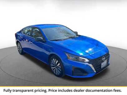 Used 2025 Nissan Altima 2.5 SV