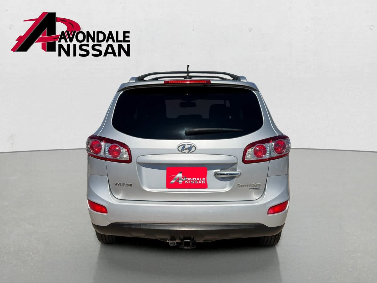 Used 2011 Hyundai Santa Fe Limited FWD image 4