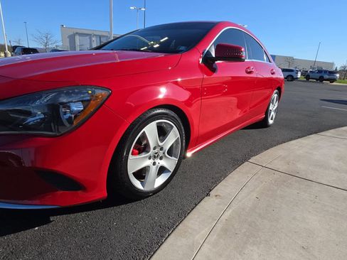 Used 2018 Mercedes-Benz CLA 250 4MATIC image 6
