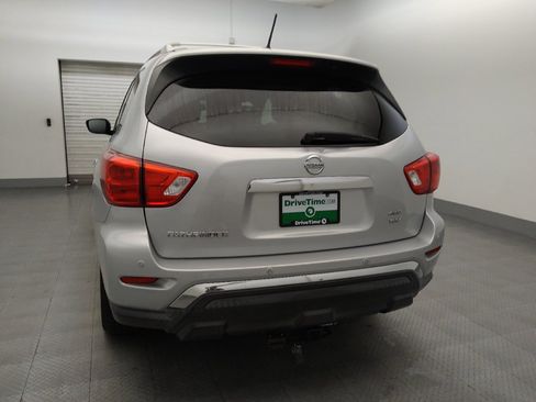 Used 2018 Nissan Pathfinder SV AWD/4WD image 6
