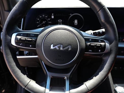 Certified 2024 Kia Sportage SX AWD/4WD image 16