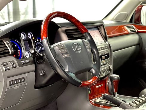 Used 2008 Lexus LX 570 4WD image 15