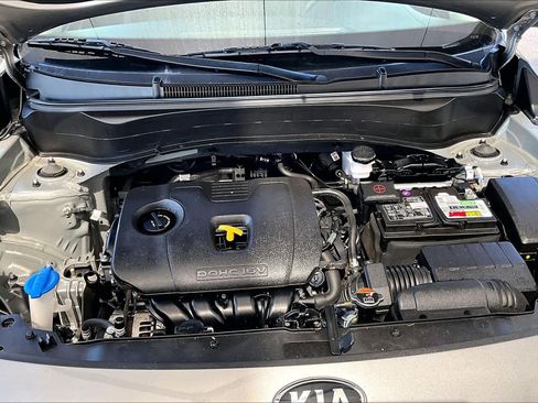 Used 2021 Kia Seltos LX image 30