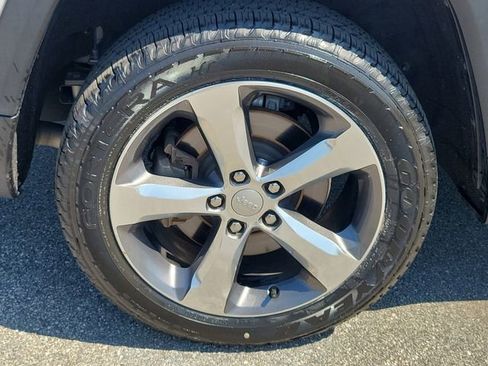 Used 2021 Jeep Grand Cherokee L Limited image 7