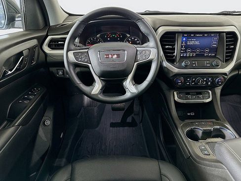 Used 2023 GMC Acadia SLT w/ Elevation Edition image 23
