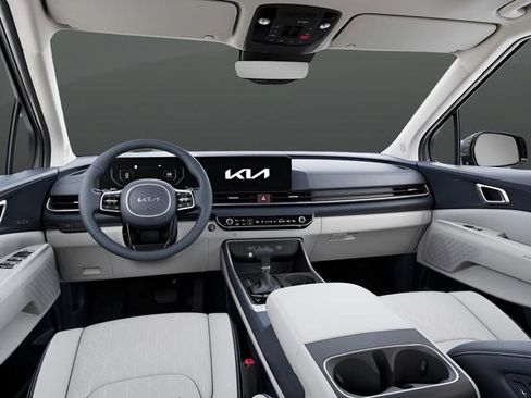 New 2026 Kia Carnival SX image 10