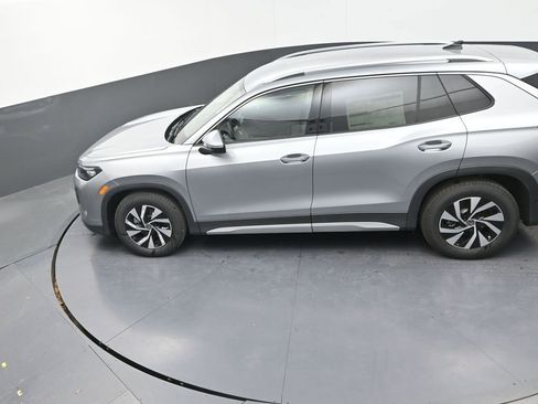 New 2026 Volkswagen Tiguan S FWD image 16