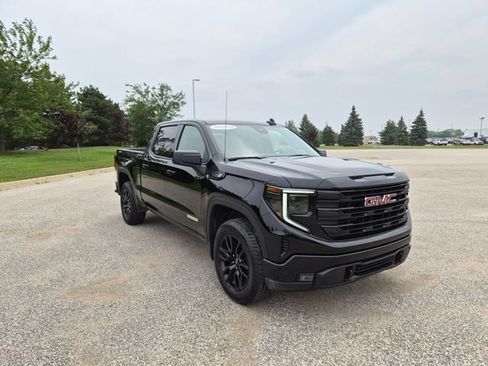 Used 2026 GMC Sierra 1500 Elevation AWD/4WD image 4