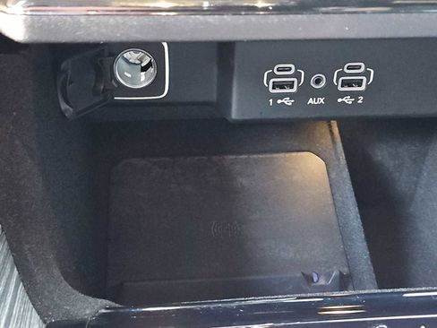 Used 2022 Jeep Wagoneer Series II image 31