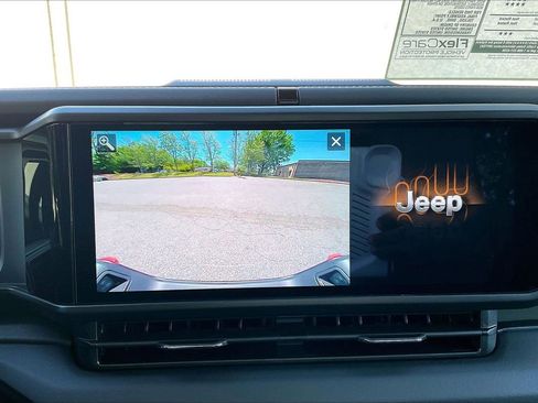 New 2026 Jeep Gladiator Mojave image 13