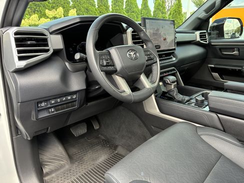 Used 2025 Toyota Tundra Limited w/ Nightshade Package AWD/4WD image 19