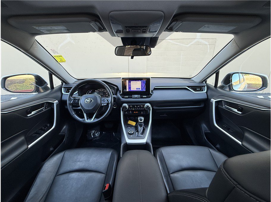 Used 2023 Toyota RAV4 XLE Premium AWD/4WD image 8