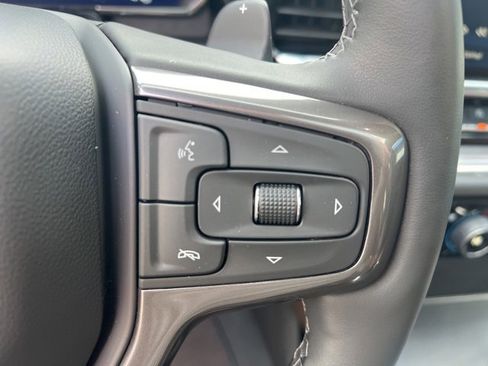 Used 2024 Chevrolet Silverado 1500 High Country w/ Technology Package image 18