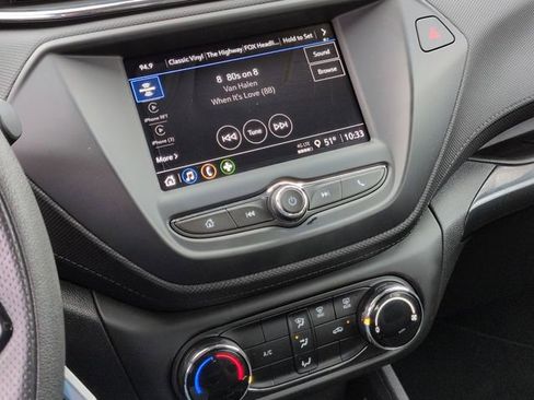 Used 2023 Chevrolet TrailBlazer LS image 24