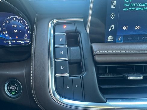 Used 2022 Chevrolet Tahoe High Country image 52