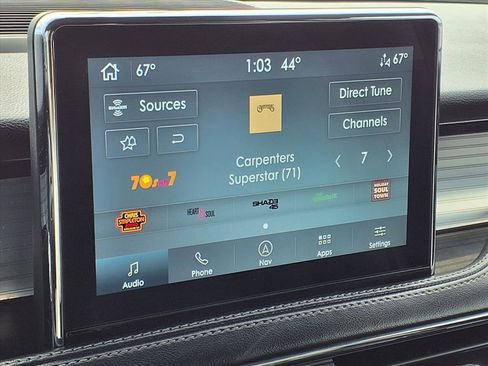 Used 2021 Lincoln Corsair AWD w/ Sport Package image 6