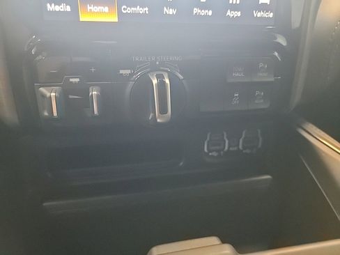 Used 2022 RAM 1500 Limited w/ Trailer Tow Group image 19