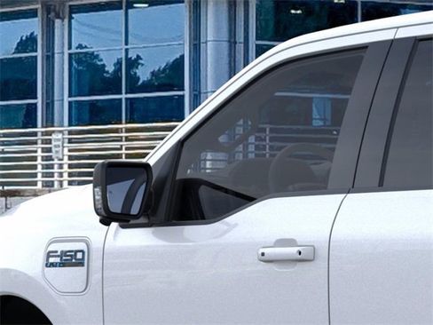 New 2025 Ford F150 Lightning Flash image 20