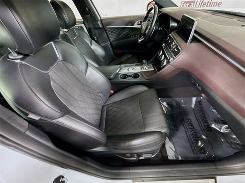 Used 2019 Genesis G70 2.0T Advanced w/ Dynamic Package image 31