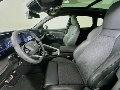 New 2026 Audi SQ5 Premium Plus AWD/4WD image 34