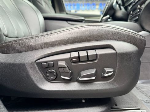 Used 2018 BMW X6 sDrive35i RWD image 16