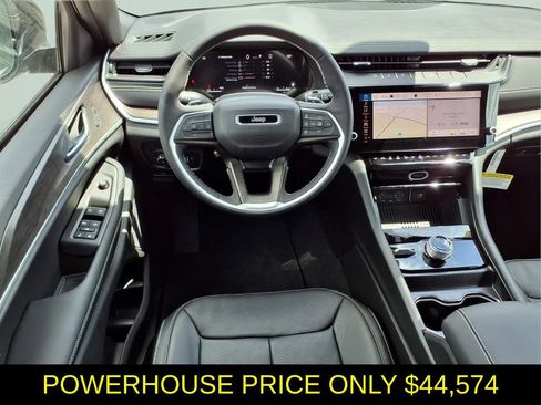 New 2026 Jeep Grand Cherokee Limited AWD/4WD image 13